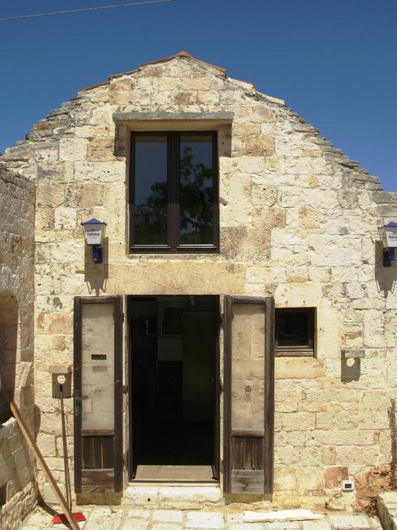 Trullo Malvisco Villa Алберобело Стая снимка